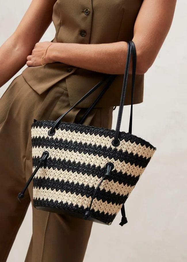 ALOHAS Bags The Tangle 8211 Black And Cream Crochet Shoulder Bag 8211 Women