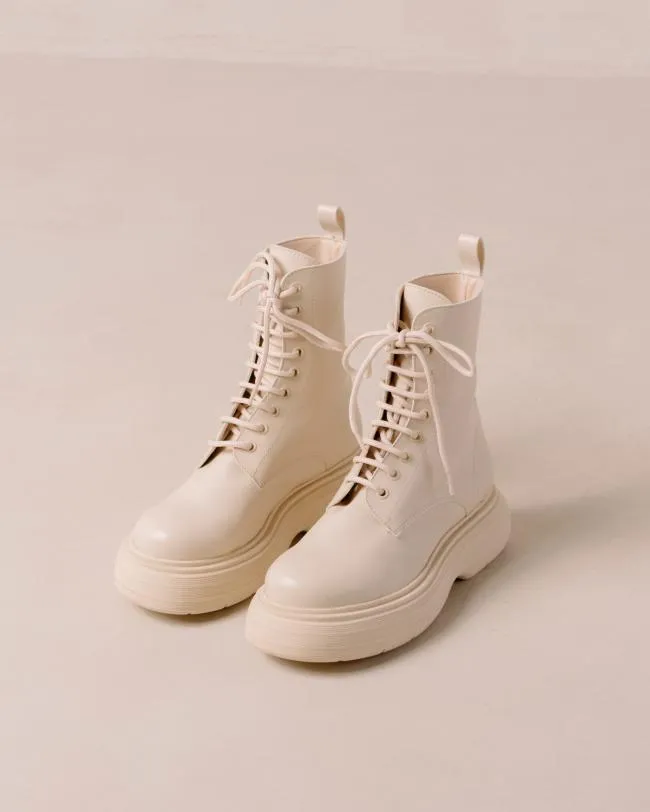 ALOHAS Boots Gouache 8211 White Vegan Leather Boots 8211 Women