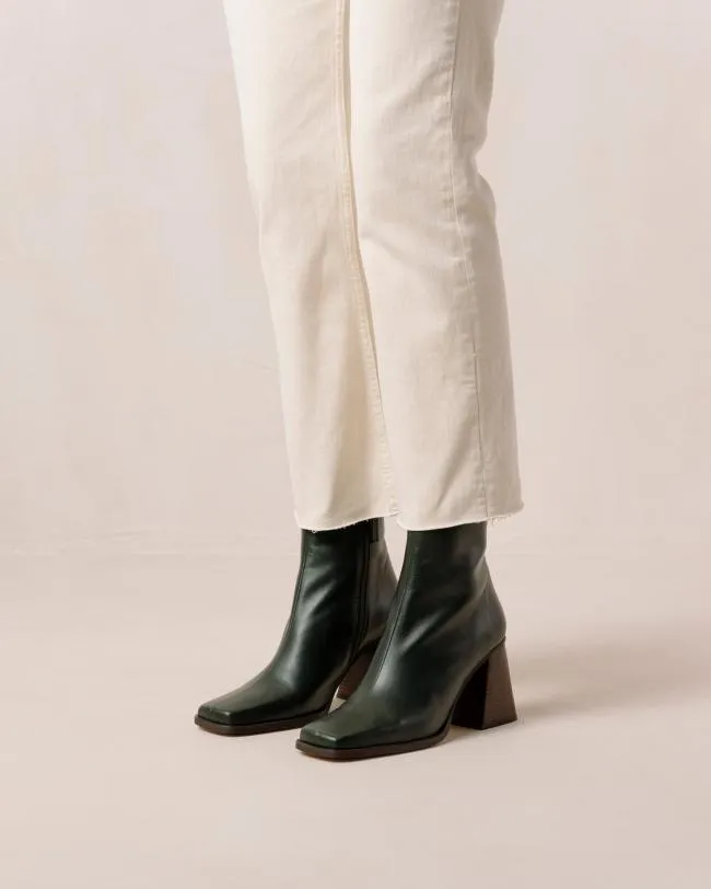 ALOHAS Boots South 8211 Dark Green Leather Boots 8211 Women