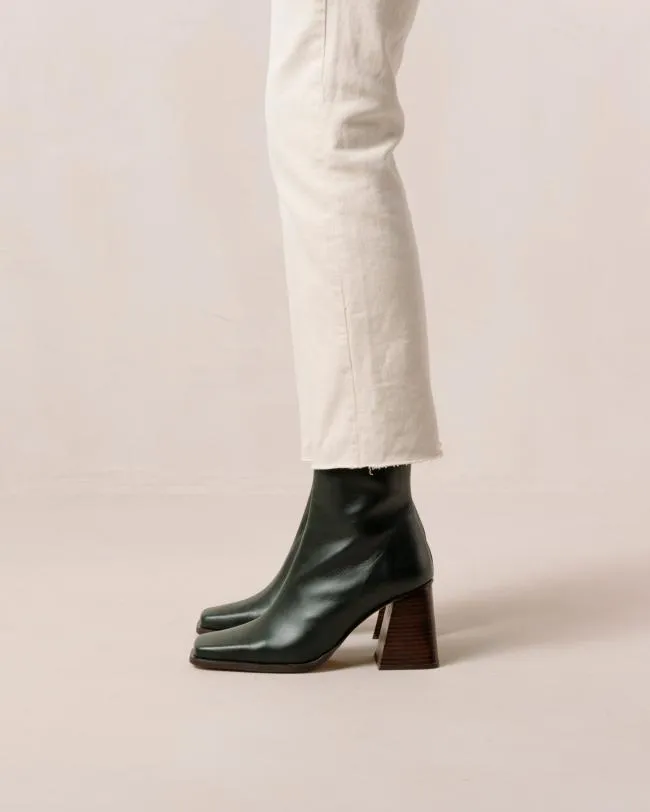 ALOHAS Boots South 8211 Dark Green Leather Boots 8211 Women