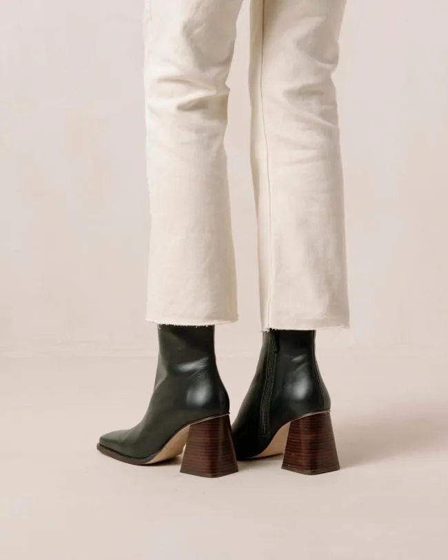 ALOHAS Boots South 8211 Dark Green Leather Boots 8211 Women