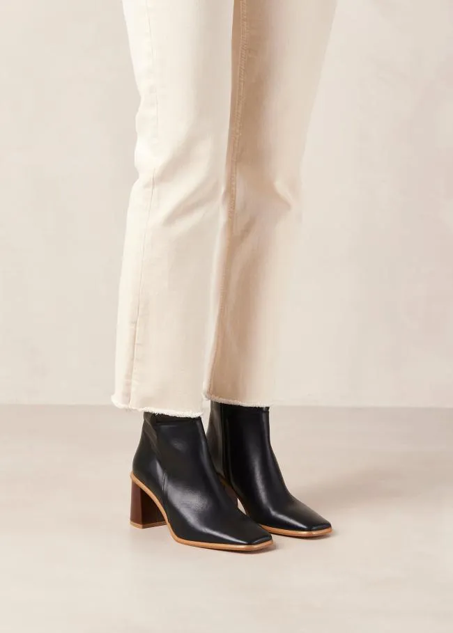 ALOHAS Boots West Vintage Black 8211 Women