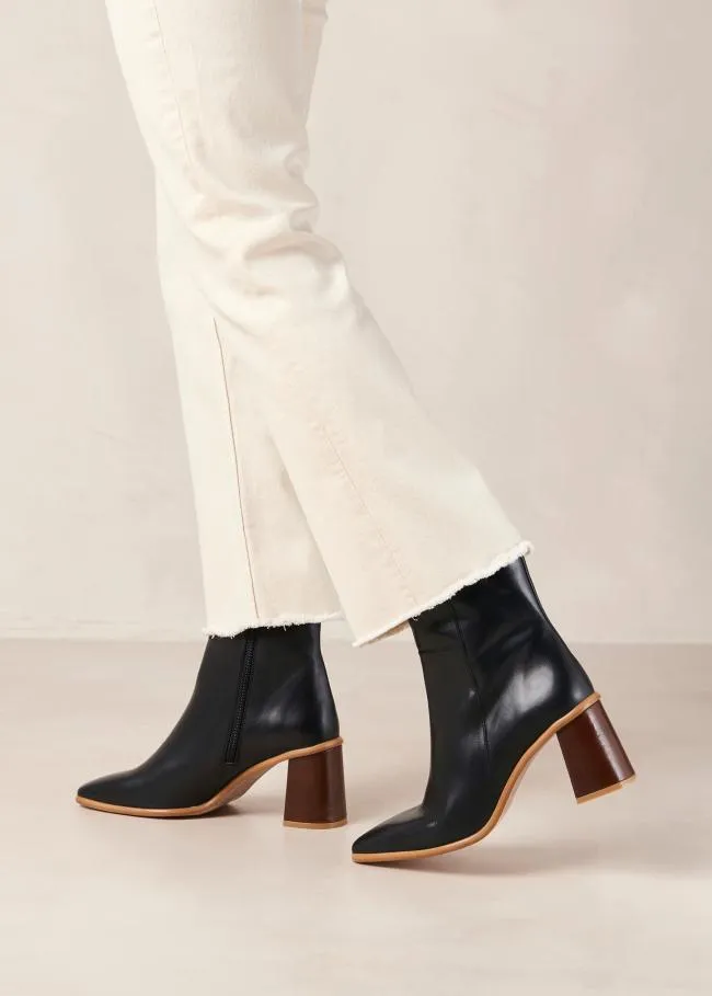 ALOHAS Boots West Vintage Black 8211 Women
