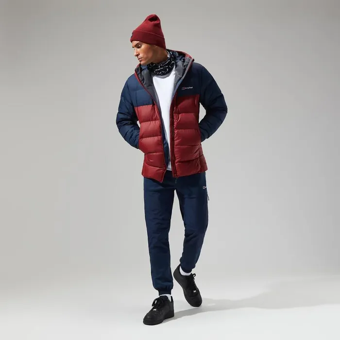 Berghaus Lightweight Urban Ronnas Reflect Jacket 8211 Dark RedDark Blue 8211 Men