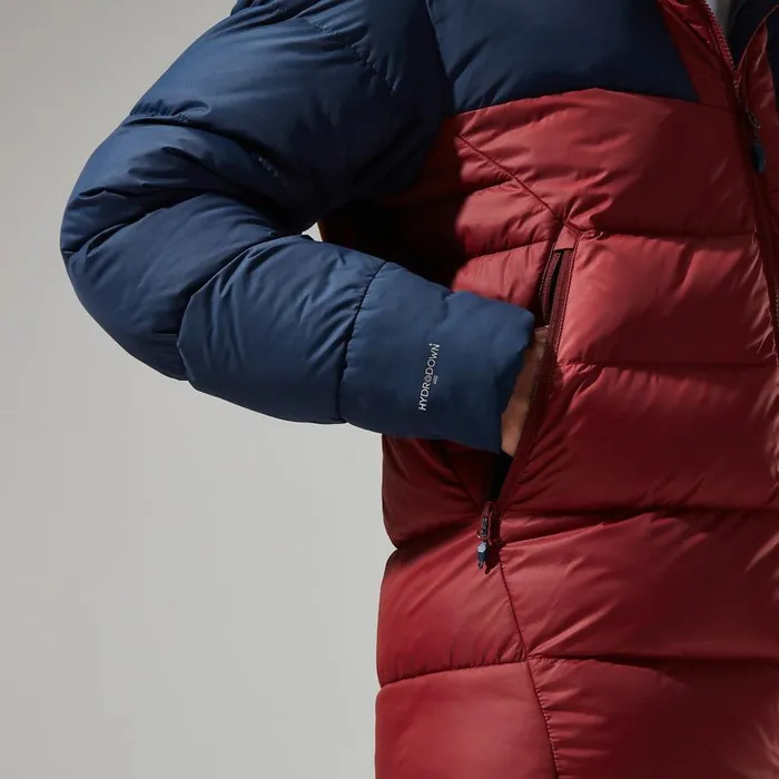 Berghaus Lightweight Urban Ronnas Reflect Jacket 8211 Dark RedDark Blue 8211 Men