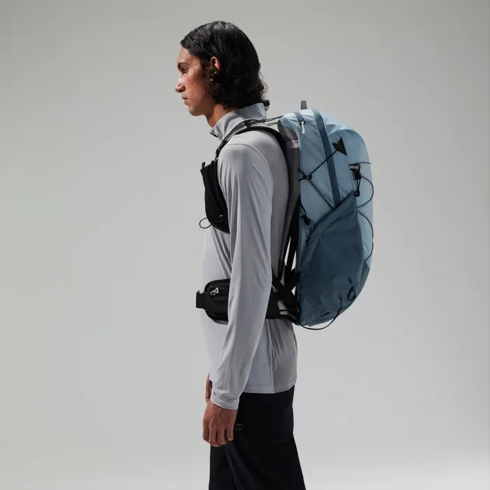 Berghaus Travel Freeflow 24L Rucksack Light Blue 8211 MenWomen Berghaus Travel Freeflow 24L Rucksack Light Blue 8211 MenWomen
