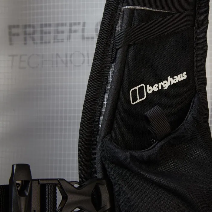 Berghaus Travel Freeflow 30L Pack GreyBlack 8211 MenWomen Berghaus Travel Freeflow 30L Pack GreyBlack 8211 MenWomen