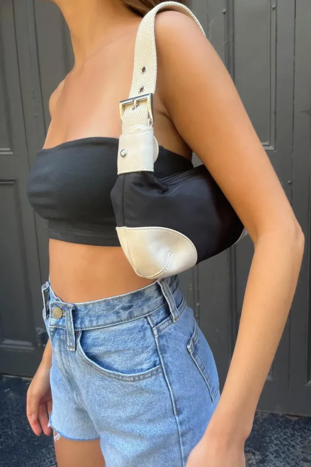 Brandy Melville Bags and Backpacks Shoulder Bag Black 8211 Women Brandy Melville Bags and Backpacks Shoulder Bag Black 8211 Women