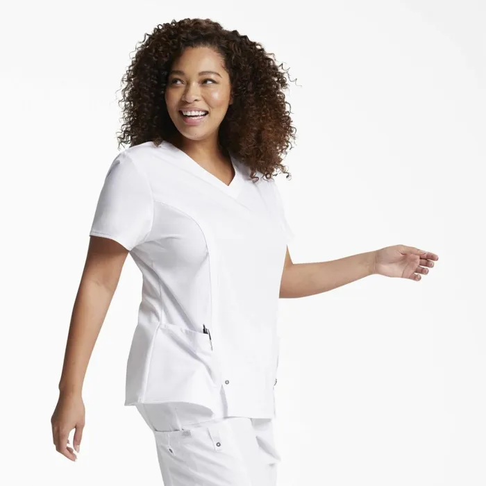 Dickies Scrubs Women039s Xtreme Stretch VNeck Scrub Top White White dwh 8211 Women Dickies Scrubs Women039s Xtreme Stretch VNeck Scrub Top White White dwh 8211 Women