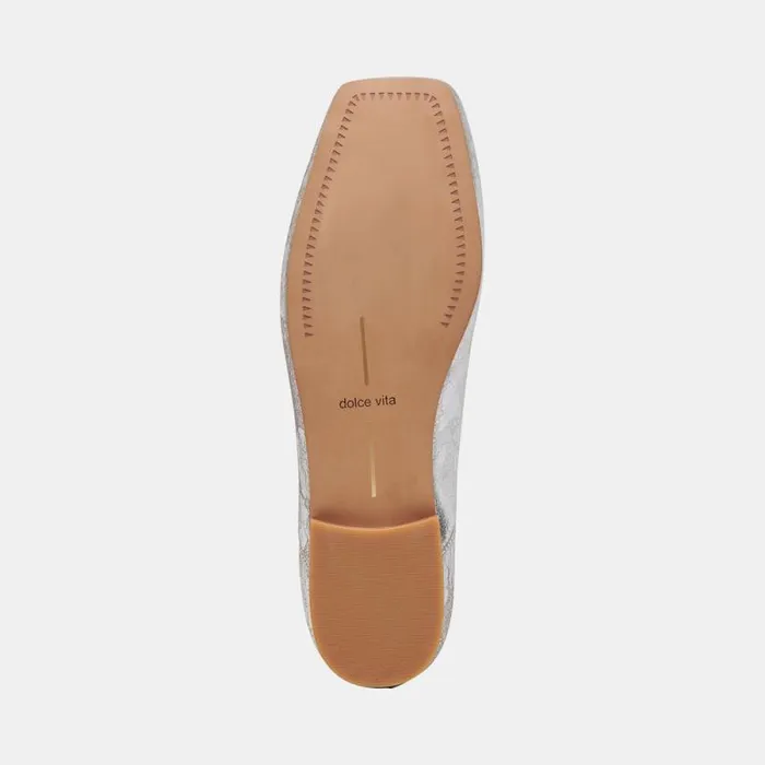 Dolce Vita Anisa Wide Ballet Flats Silver Distressed Leather Women Flats and Loafers