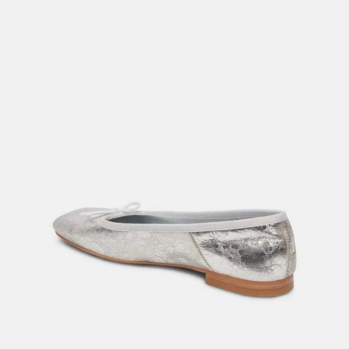 Dolce Vita Anisa Wide Ballet Flats Silver Distressed Leather Women Flats and Loafers