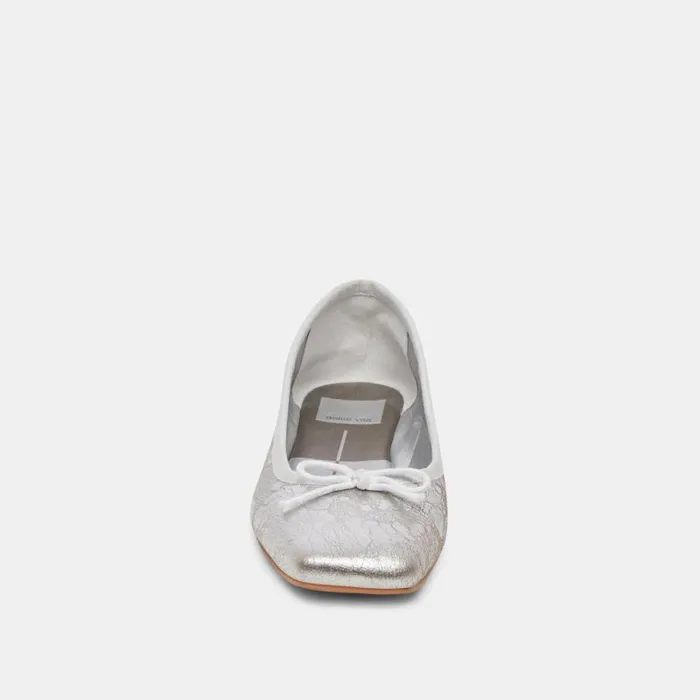 Dolce Vita Anisa Wide Ballet Flats Silver Distressed Leather Women Flats and Loafers
