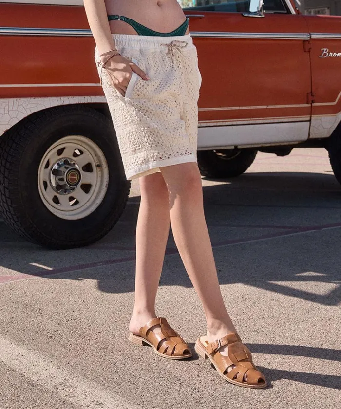 Dolce Vita Hippie Flats Tan Crinkle Patent Women Sandals
