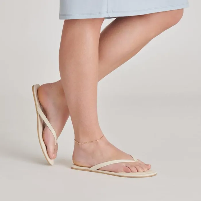 Dolce Vita Layney Sandals Ivory Leather Women Sandals