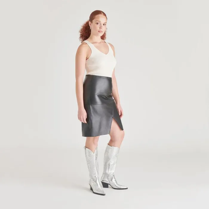 Dolce Vita Ryatt Boots Silver Distressed Leather Women Boots and Booties