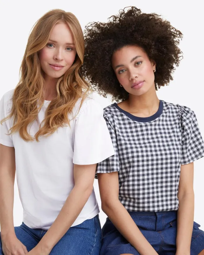 Draper James Tops Women Short Sleeve Easy Knit Top In White