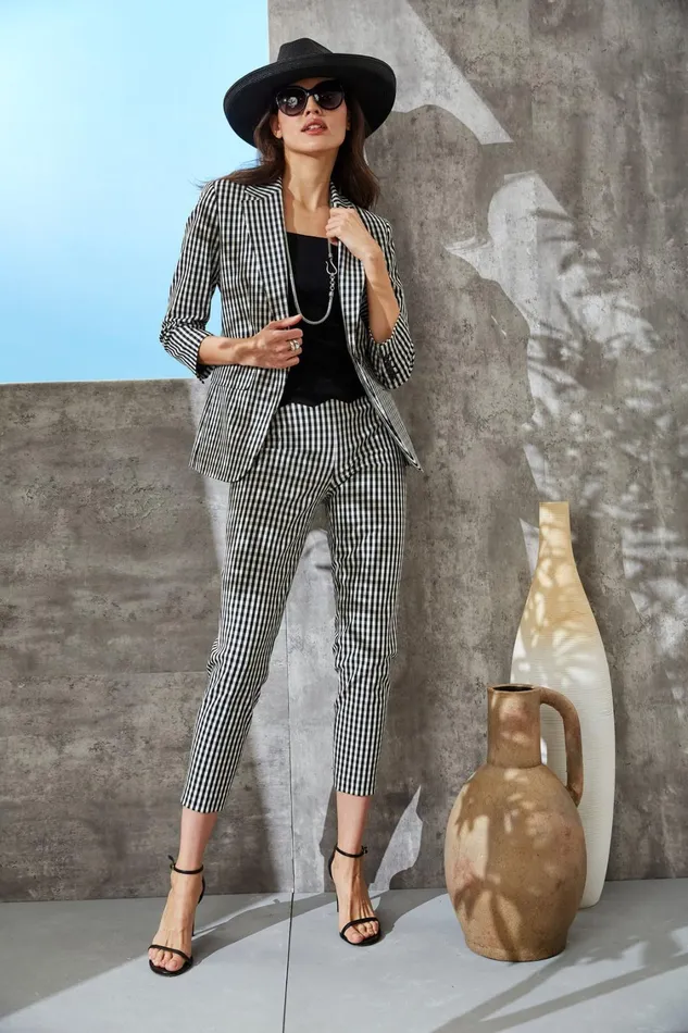 Elie Tahari Pants Gingham Skinny Pant Blackwhite 8211 Women