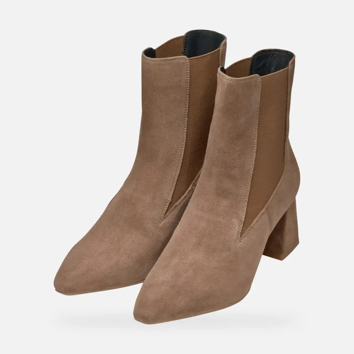 Geox Ankle Boots GISELDA WOMAN Mud Medium Heel Ankle Boots Mud 8211 Woman