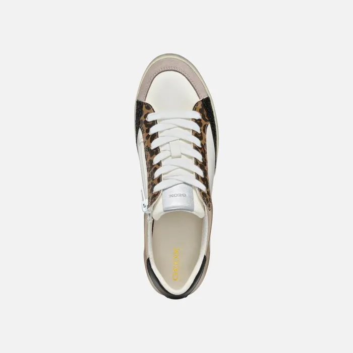 Geox Sneakers BLOMIEE WOMAN Optic WhiteMud Low Top Sneakers Optic Whitemud 8211 Woman