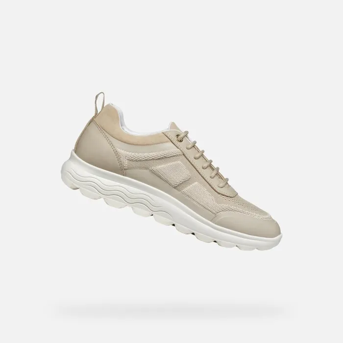 Geox Sneakers SPHERICA WOMAN Light Taupe Low Top Sneakers Light Taupe 8211 Woman