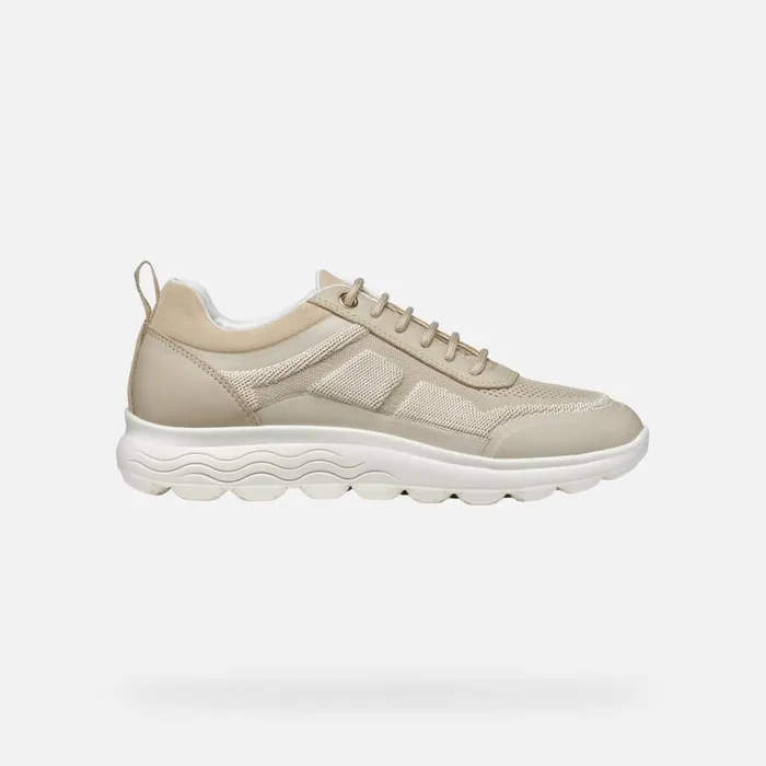 Geox Sneakers SPHERICA WOMAN Light Taupe Low Top Sneakers Light Taupe 8211 Woman