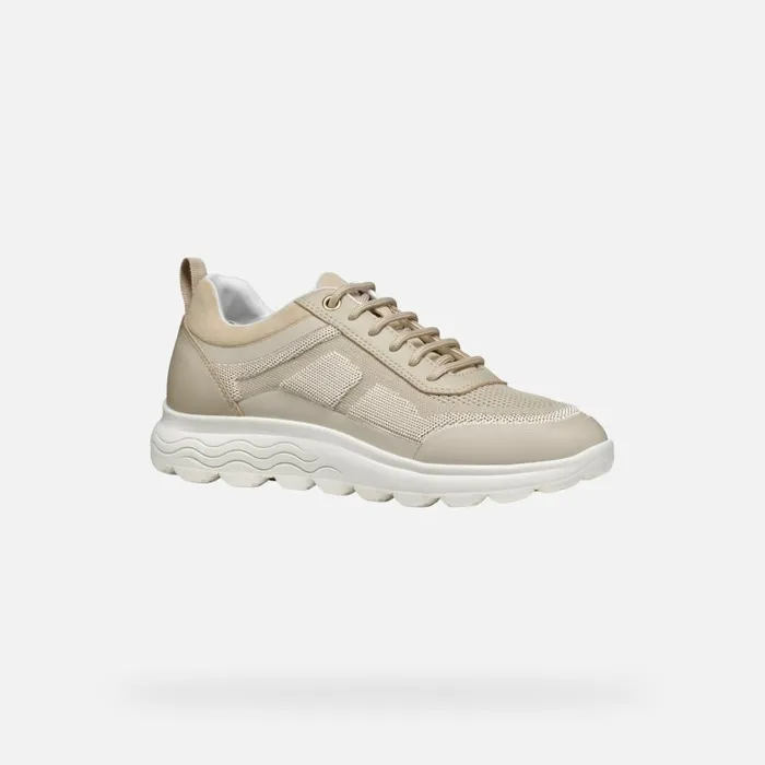 Geox Sneakers SPHERICA WOMAN Light Taupe Low Top Sneakers Light Taupe 8211 Woman