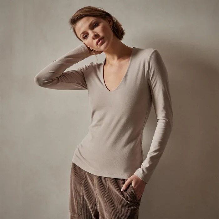 James Perse Tops Stretch Lotus Deep V Tee Nude 8211 Women