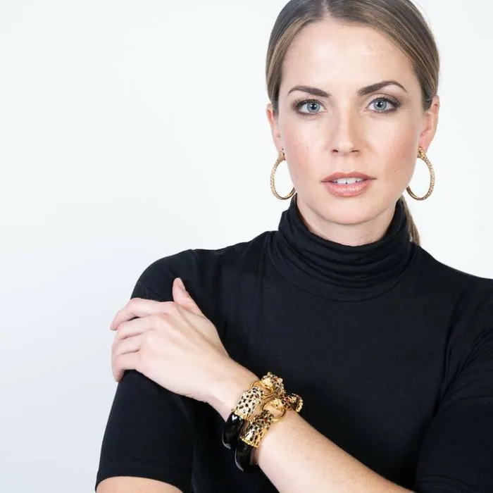 Kenneth Jay Lane Dark Color Gem Bracelets Women Gold With Black Spots Double Leopard Head Bracelet