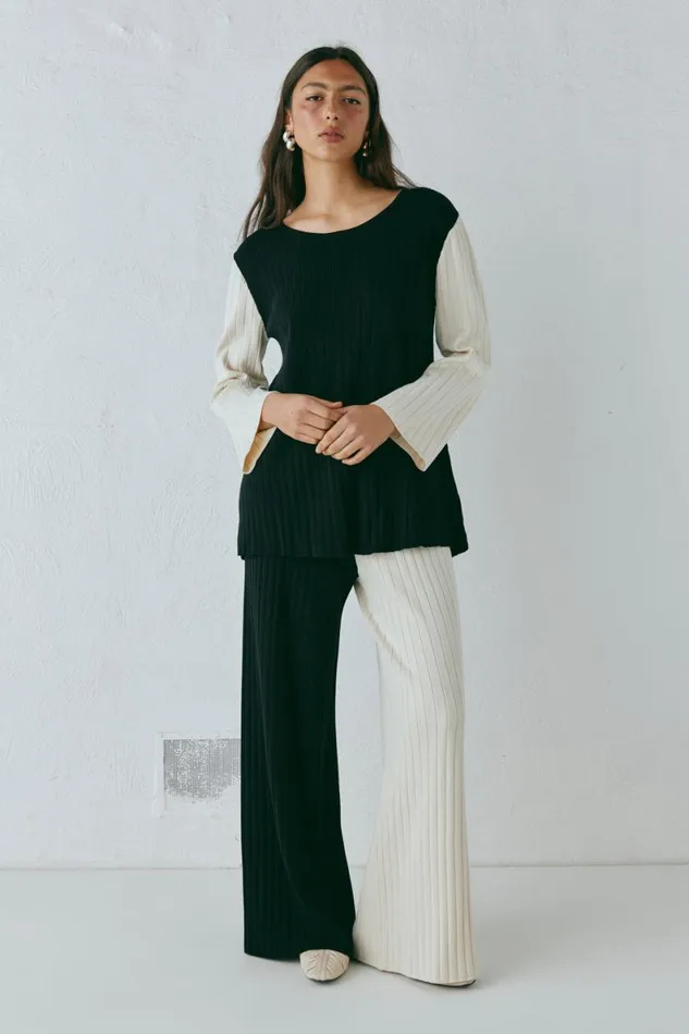 Long Sleeve Women VRG GRL Suri Knit Top Splice Long Sleeve Women VRG GRL Suri Knit Top Splice