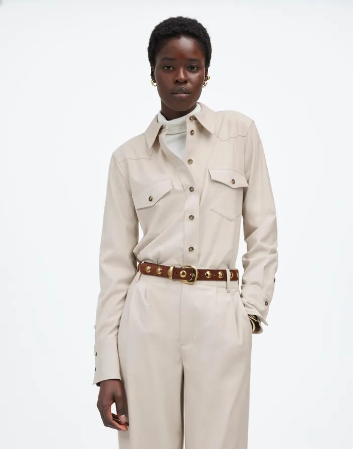 Madewell Western ButtonUp Shirt In Brushed Twill Pebble Stone Women Tops and Shirts Madewell Western ButtonUp Shirt In Brushed Twill Pebble Stone Women Tops and Shirts