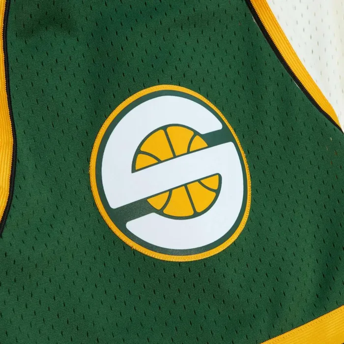 Men039s Shorts Mitchell and Ness Cream Swingman Shorts Seattle Supersonics 2007 Men039s Shorts Mitchell and Ness Cream Swingman Shorts Seattle Supersonics 2007