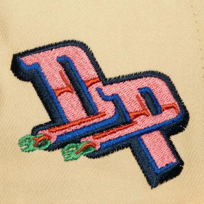 Men039sWomen039s Snapback 1921 Styles Mitchell and Ness So Fresh Snapback HWC Detroit Pistons Men039sWomen039s Snapback 1921 Styles Mitchell and Ness So Fresh Snapback HWC Detroit Pistons