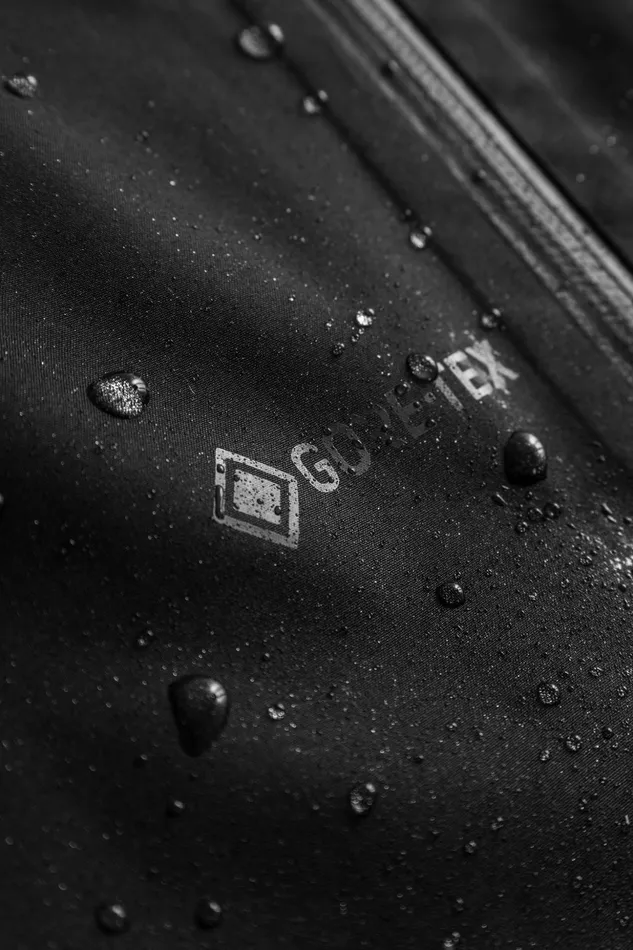 Men Norse Projects Trousers GoreTex 3L Rain Pant Black
