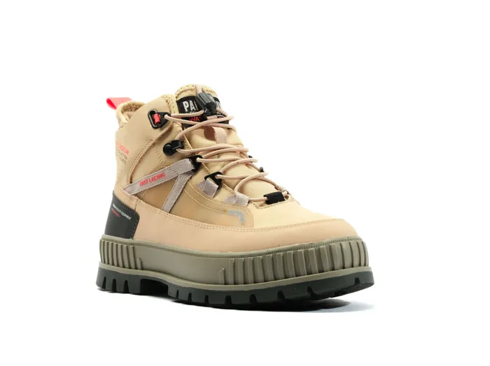 Men Sneakers PALLADIUM PALLASHOCK TRAVEL WP Desert Men Sneakers PALLADIUM PALLASHOCK TRAVEL WP Desert