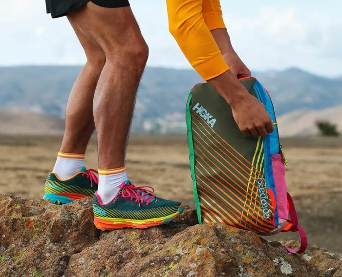 MenWomen All Gender Hoka X Cotopaxi Batac 16L Del Dia Backpack Del Dia HOKA ONE ONE Accessories