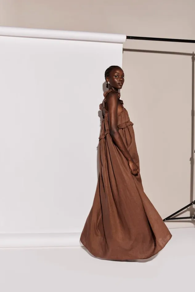 MidiMaxi Dresses Women VRG GRL Rossana Linen Maxi Dress Chocolate MidiMaxi Dresses Women VRG GRL Rossana Linen Maxi Dress Chocolate
