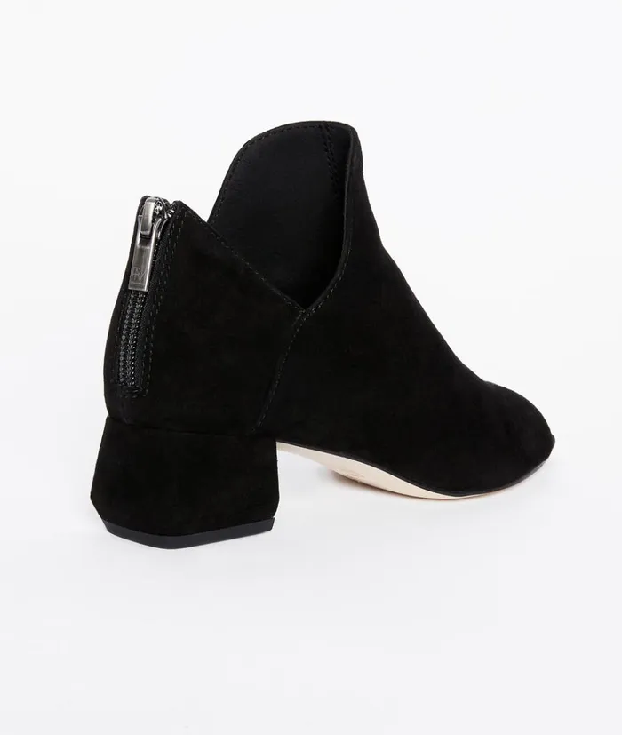 Pelle Moda Vonn Bootie 8211 Black Black Kid Suede Women Low Heels Pelle Moda Vonn Bootie 8211 Black Black Kid Suede Women Low Heels