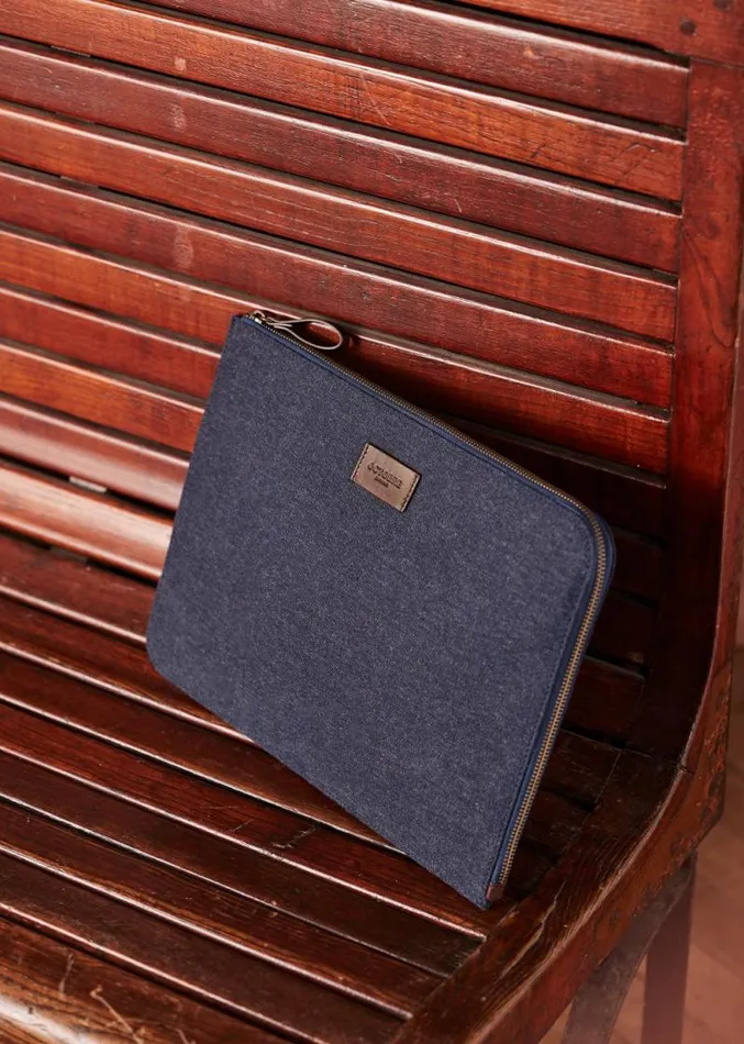Szane Accessories Mens James Laptop Pouch Blue Flecked Flannel