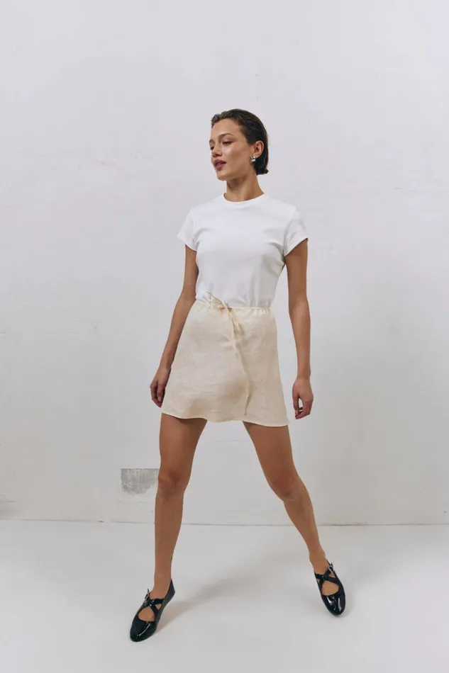 Skirts Women VRG GRL The Way To San Jose Bias Cut Linen Mini Skirt Cream Skirts Women VRG GRL The Way To San Jose Bias Cut Linen Mini Skirt Cream