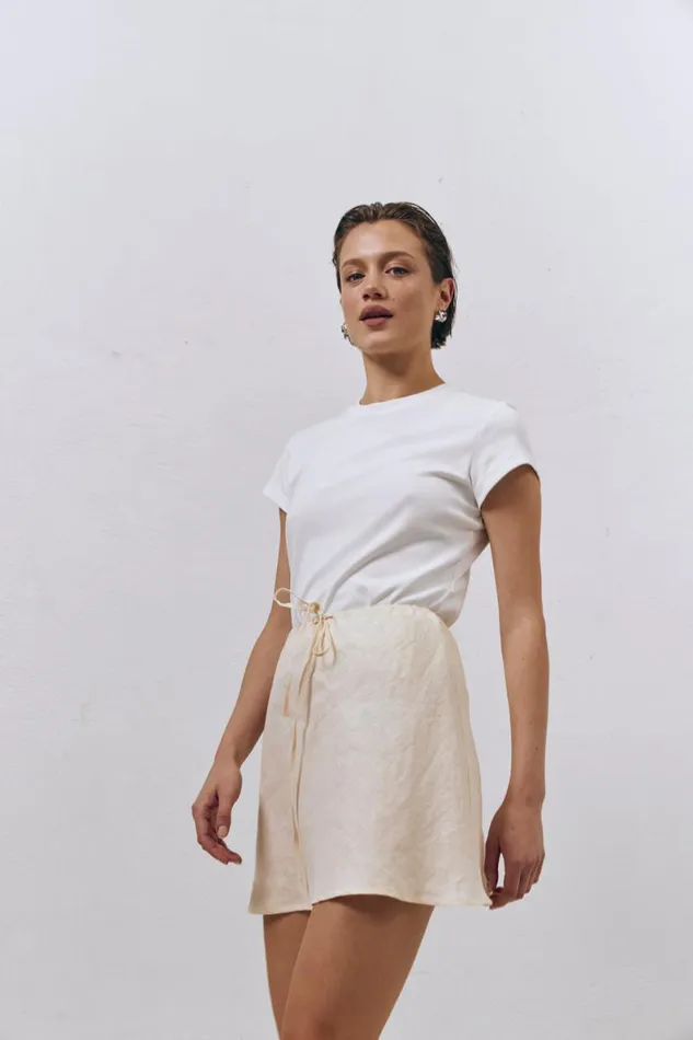 Skirts Women VRG GRL The Way To San Jose Bias Cut Linen Mini Skirt Cream Skirts Women VRG GRL The Way To San Jose Bias Cut Linen Mini Skirt Cream