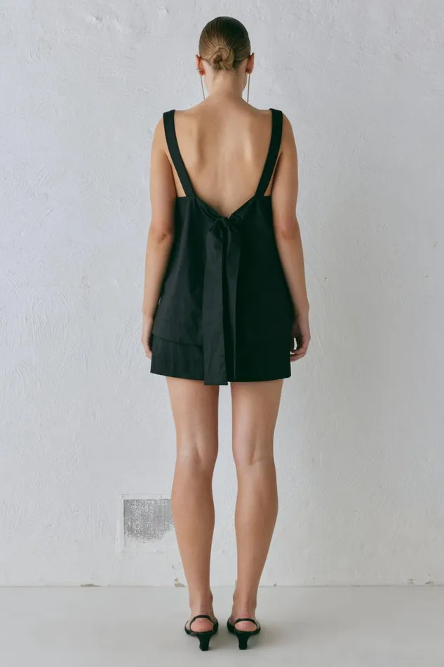 Sleeveless Women VRG GRL Elka Top Black