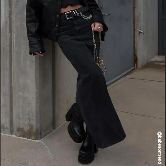 Steve Madden Cobra Black Womens Boots and Booties
