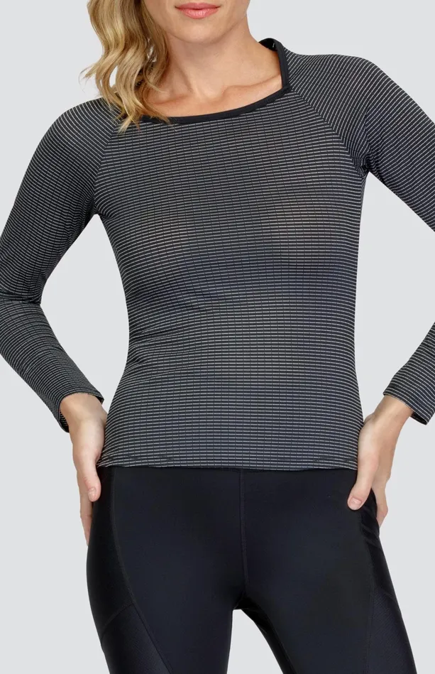 Tail Activewear Winifred Top 8211 Onyx Black 8211 FINAL SALE Women Long Sleeve