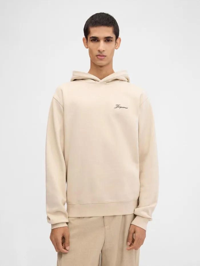 The London Hoodie Print Tea Collection WomenMen JACQUEMUS Sweatshirts and Joggings The London Hoodie Print Tea Collection WomenMen JACQUEMUS Sweatshirts and Joggings