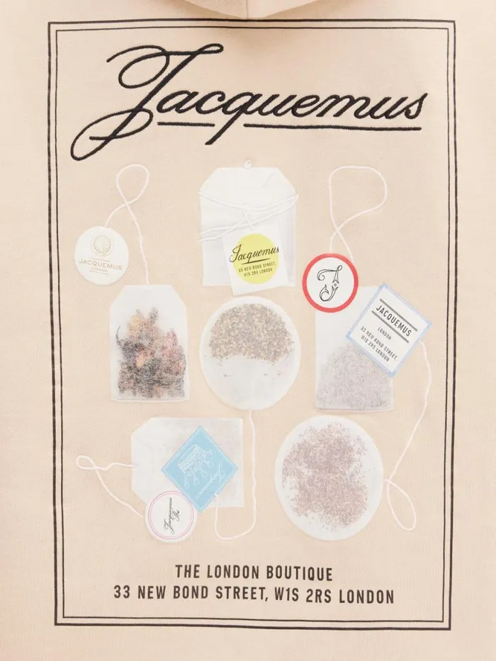 The London Hoodie Print Tea Collection WomenMen JACQUEMUS Sweatshirts and Joggings The London Hoodie Print Tea Collection WomenMen JACQUEMUS Sweatshirts and Joggings