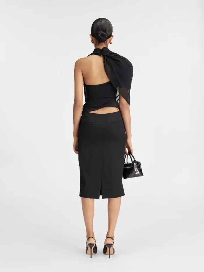 The Pablo Top Black Women JACQUEMUS Tops and Shirts The Pablo Top Black Women JACQUEMUS Tops and Shirts