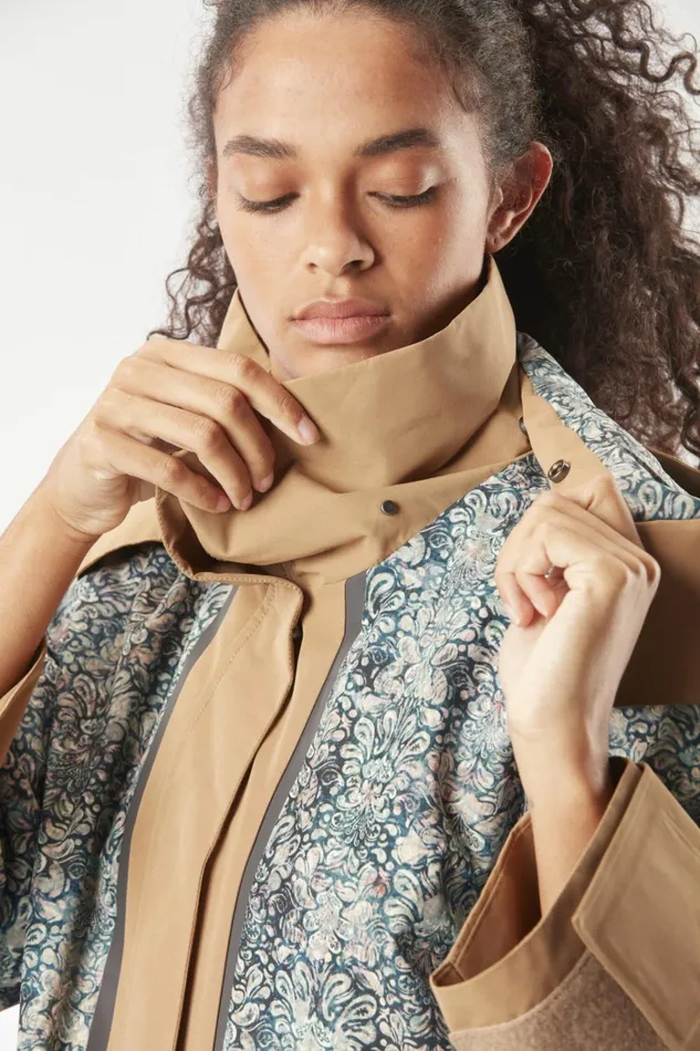 Woman EYRI JKT Picture Organic Clothing Waterproof Jackets