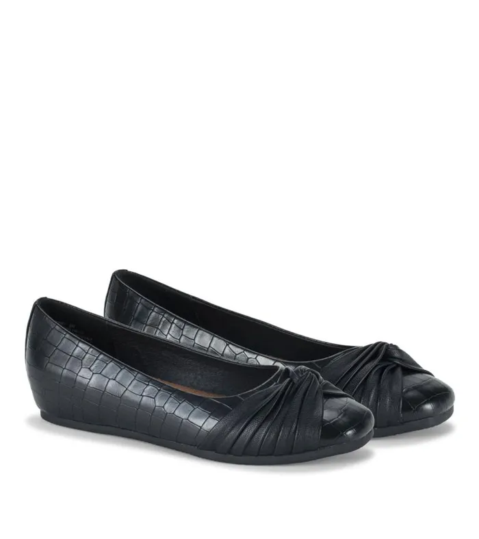 Women Baretraps Flats and Loafers Chainey Casual Flat Black Croco Women Baretraps Flats and Loafers Chainey Casual Flat Black Croco