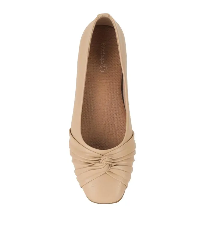 Women Baretraps Flats and Loafers Chainey Casual Flat Natural Women Baretraps Flats and Loafers Chainey Casual Flat Natural