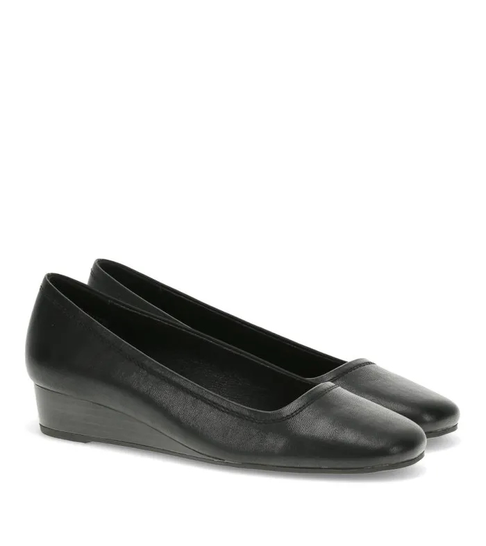 Women Baretraps Flats and Loafers Covette Wedge Slip On Black Women Baretraps Flats and Loafers Covette Wedge Slip On Black